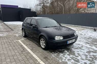 Хетчбек Volkswagen Golf 1998 в Рівному