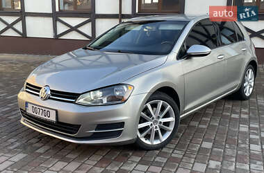 Хетчбек Volkswagen Golf 2014 в Рівному