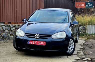 Хэтчбек Volkswagen Golf 2005 в Полтаве