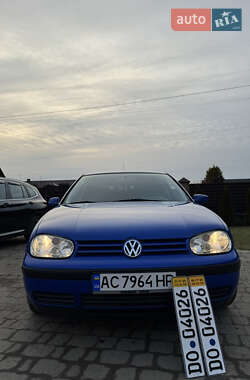 Хетчбек Volkswagen Golf 1998 в Любомлі