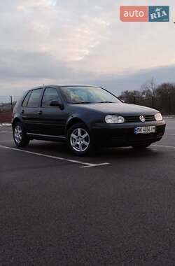 Хэтчбек Volkswagen Golf 1999 в Ровно