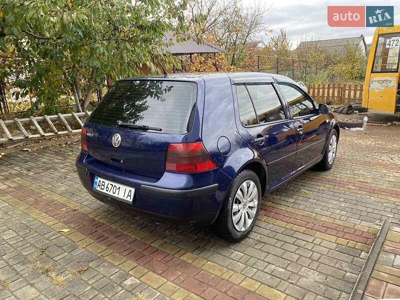 Хетчбек Volkswagen Golf 2000 в Жмеринці