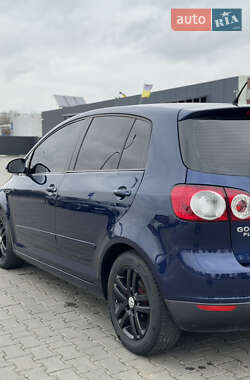 Хэтчбек Volkswagen Golf 2008 в Коломые