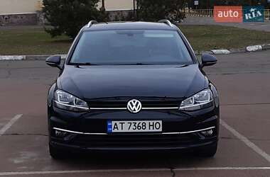 Універсал Volkswagen Golf 2018 в Калуші