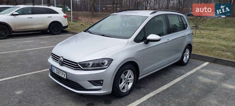 Универсал Volkswagen Golf 2015 в Львове