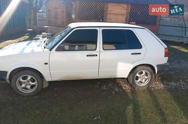 Хэтчбек Volkswagen Golf 1990 в Черновцах