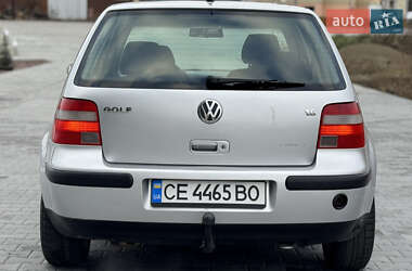 Хетчбек Volkswagen Golf 2002 в Чернівцях