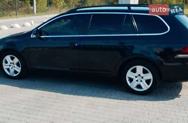 Универсал Volkswagen Golf 2009 в 