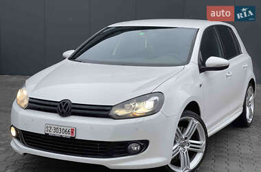 Хетчбек Volkswagen Golf 2010 в Старокостянтинові