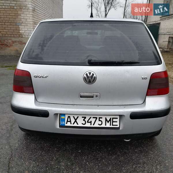 Хэтчбек Volkswagen Golf 2001 в Змиеве фото 2 Хэтчбек Volkswagen Golf 2001 в Змиеве