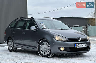 Універсал Volkswagen Golf 2009 в Тернополі