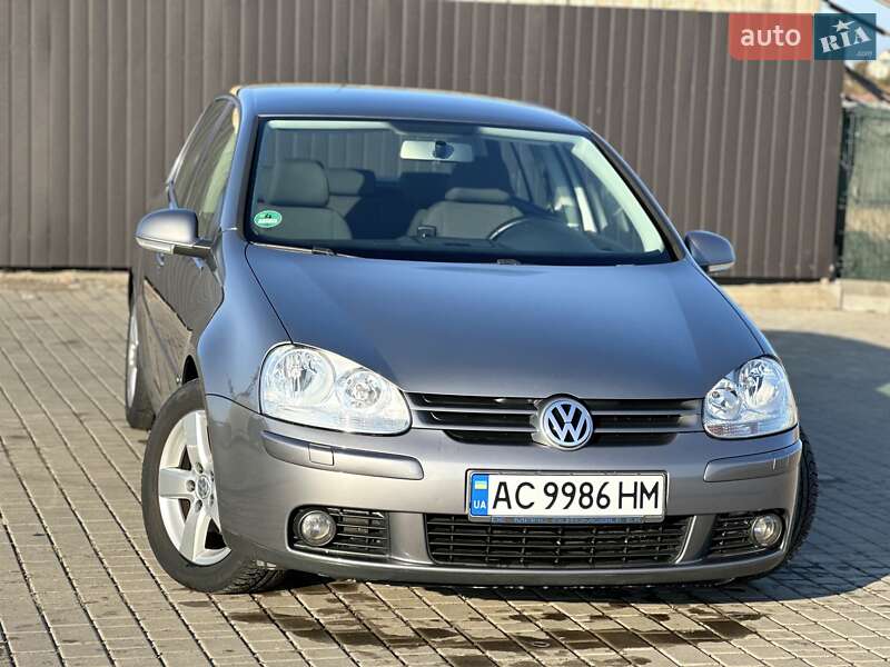 Хэтчбек Volkswagen Golf 2007 в Одессе