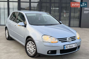 Хетчбек Volkswagen Golf 2007 в Іршаві