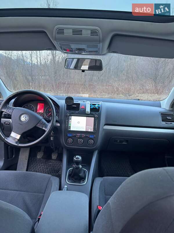 Універсал Volkswagen Golf 2008 в Сколе