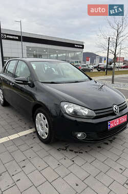 Хетчбек Volkswagen Golf 2009 в Мукачевому