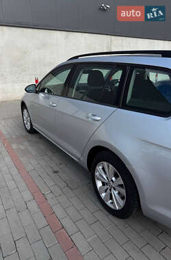 Универсал Volkswagen Golf 2016 в 
