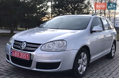 Універсал Volkswagen Golf 2008 в Дрогобичі