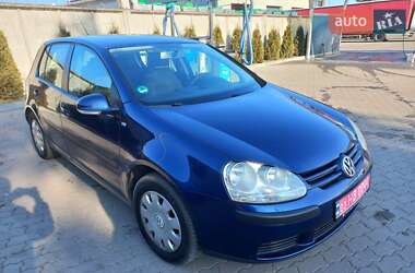 Хетчбек Volkswagen Golf 2006 в Сарнах