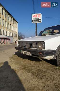 Хэтчбек Volkswagen Golf 1986 в 
