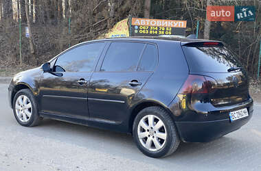 Хэтчбек Volkswagen Golf 2007 в Новояворовске