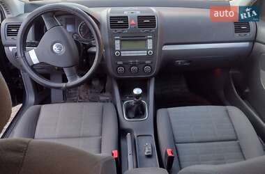 Хетчбек Volkswagen Golf 2007 в Рожище