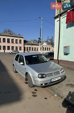 Хетчбек Volkswagen Golf 2000 в Житомирі