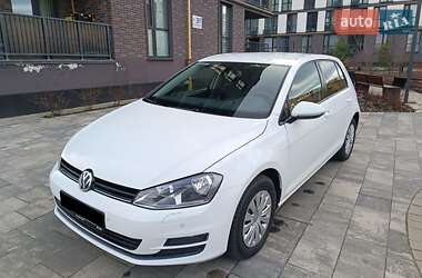 Хетчбек Volkswagen Golf 2013 в Львові