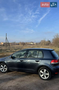 Хэтчбек Volkswagen Golf 2009 в Нежине