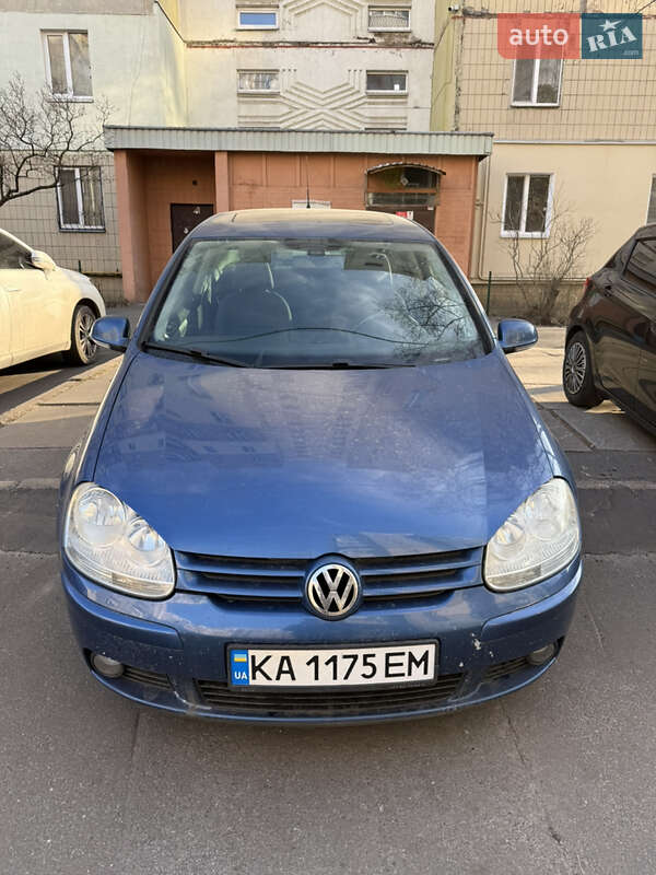 Хетчбек Volkswagen Golf 2007 в Києві