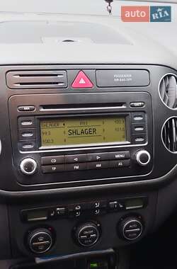 Хэтчбек Volkswagen Golf 2006 в 