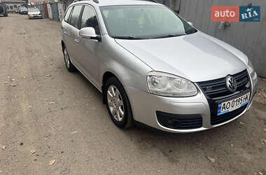 Універсал Volkswagen Golf 2008 в Києві