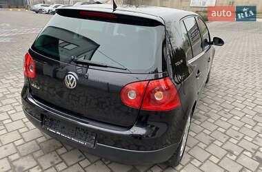 Хэтчбек Volkswagen Golf 2007 в Запорожье