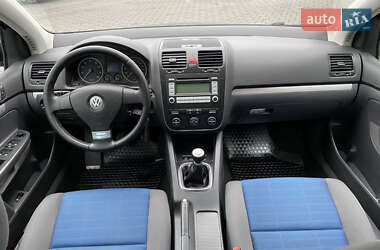 Хэтчбек Volkswagen Golf 2007 в Запорожье