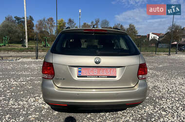 Універсал Volkswagen Golf 2009 в Яворові