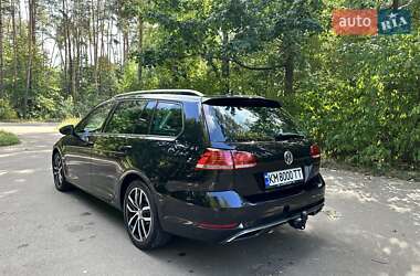 Універсал Volkswagen Golf 2019 в Житомирі