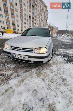 Хэтчбек Volkswagen Golf 1998 в Хмельницком