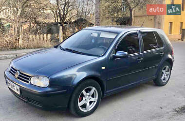 Хэтчбек Volkswagen Golf 2003 в Здолбунове