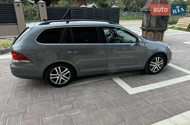 Хэтчбек Volkswagen Golf 2010 в Коломые