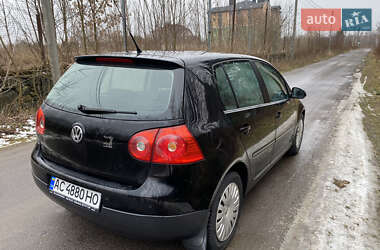 Хэтчбек Volkswagen Golf 2007 в Луцке