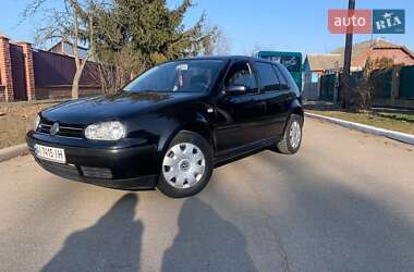 Хетчбек Volkswagen Golf 2000 в Києві