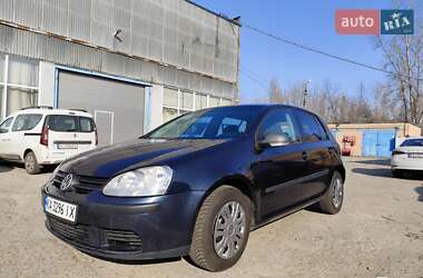 Хэтчбек Volkswagen Golf 2007 в Киеве