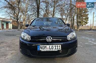 Хэтчбек Volkswagen Golf 2009 в Лебедине