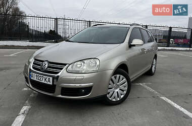 Універсал Volkswagen Golf 2008 в Києві