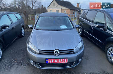 Хетчбек Volkswagen Golf 2009 в Луцьку