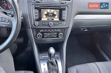 Хэтчбек Volkswagen Golf 2012 в Луцке