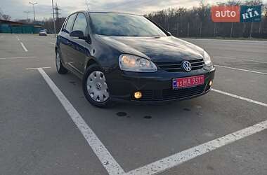 Хэтчбек Volkswagen Golf 2007 в Запорожье