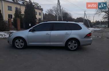 Универсал Volkswagen Golf 2012 в 