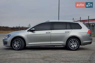 Универсал Volkswagen Golf 2014 в 