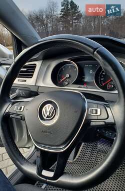 Универсал Volkswagen Golf 2014 в 