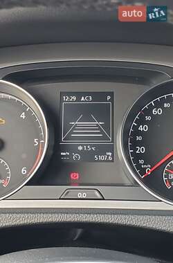 Универсал Volkswagen Golf 2014 в 